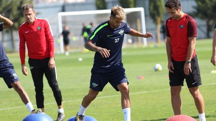 Akhisarspor, Fenerbah&ccedil;e&rsquo;yi Bekliyor