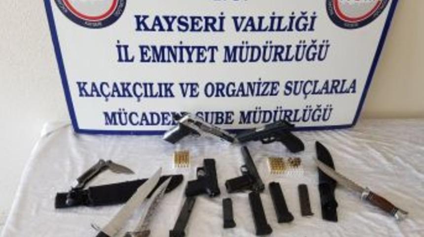 Kayseri&rsquo;de Silah Operasyonu: 3 G&ouml;zaltı