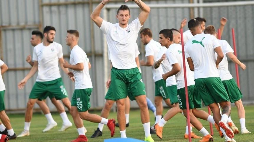 Bursaspor&rsquo;da Necid Ve Kembo Yeniden Takıma D&ouml;nd&uuml;