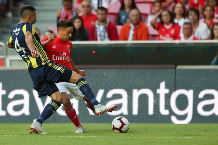 Uefa Şampiyonlar Ligi: Benfica: - Fenerbahçe: (ilk Yarı) G1