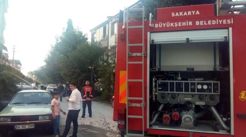 Gaz Sızdıran Otomobil Korku Dolu Anlar Yaşattı