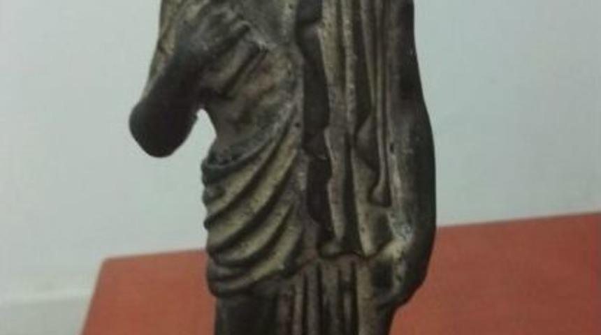 Karaman&rsquo;da Roma D&ouml;nemine Ait Heykel Ele Ge&ccedil;irildi