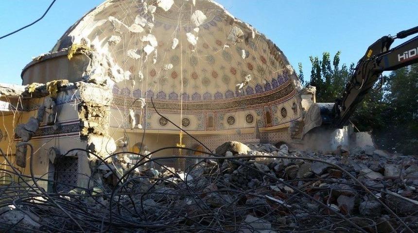 Kulp&rsquo;ta, İl&ccedil;enin En G&ouml;rkemli Camisi İnşa Ediliyor