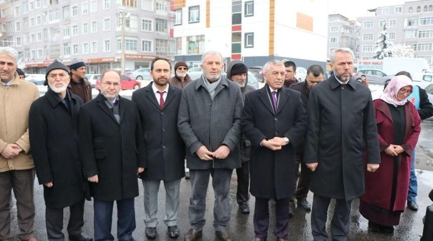 10 Tır Yardım Malzemesi Suriye&rsquo;ye G&ouml;nderildi