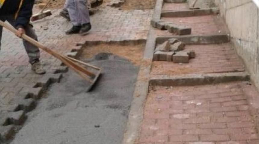 Gebze&rsquo;de &Ccedil;evre D&uuml;zenlemeleri Hız Kesmeden Devam Ediyor