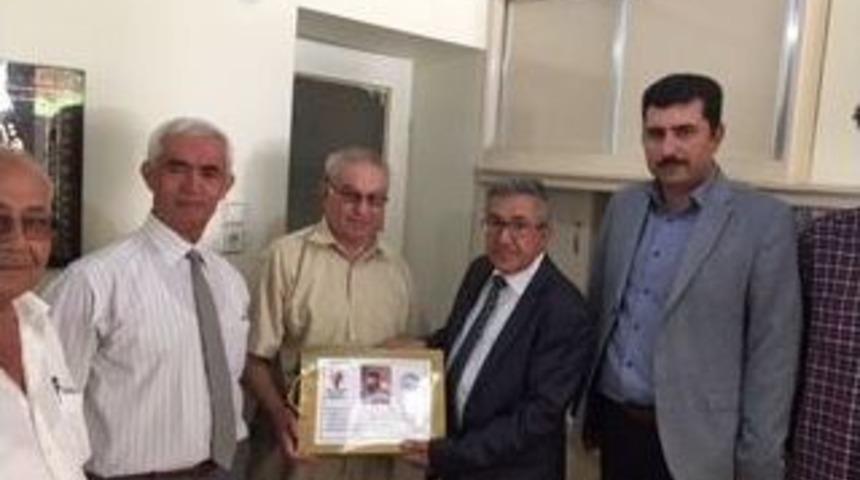 Ak Parti Burdur, Yaşlıları Unutmadı