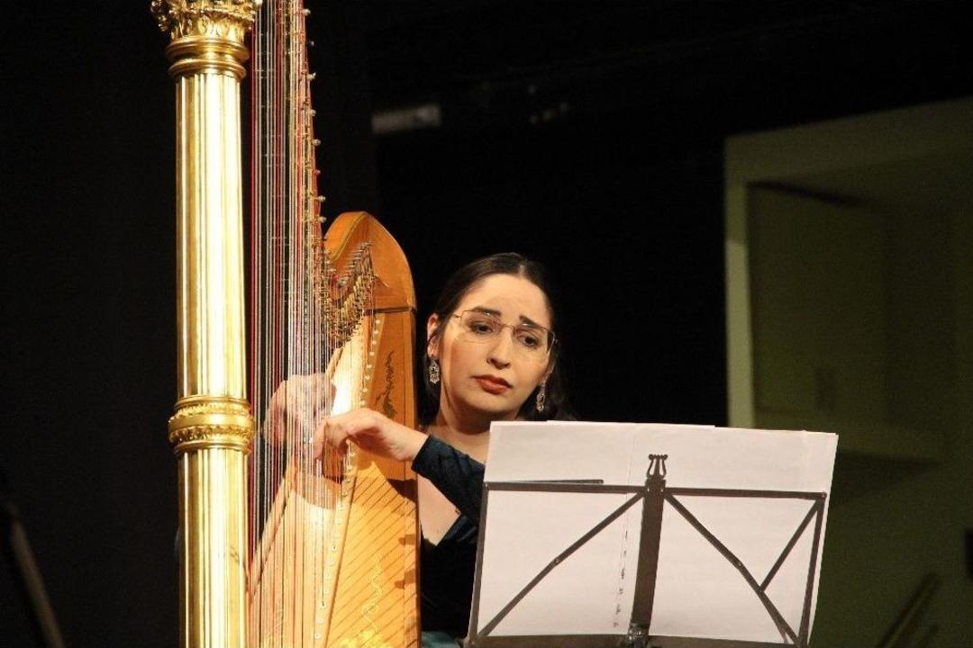 Arpist Zeynep &Ouml;yk&uuml;&rsquo;den &rsquo;barok&rsquo; R&uuml;zgarı