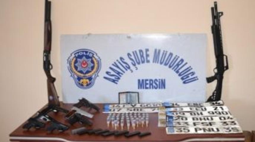 Mersin&rsquo;de Silah Ka&ccedil;ak&ccedil;ılarına Operasyon