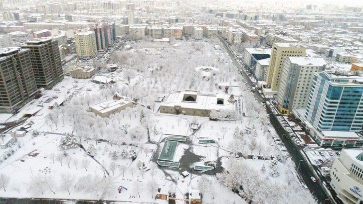 Kocasinan Belediyesi Modern Araçla Karları Temizleniyor G1