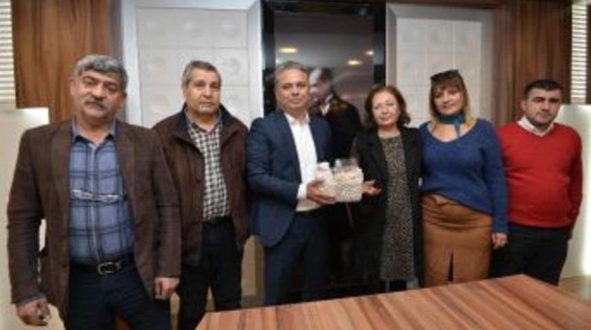 Başkan Uysal, Akd &Uuml;yelerini Ağırladı