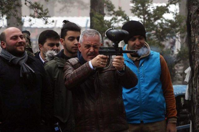 Başkan Aydın, Kastamonu’daki Kış Gençlik Kampı’nı Ziyaret Etti