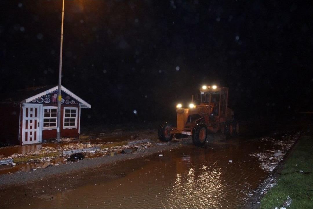 Karadeniz&rsquo;de Fırtınanın Oluşturduğu Dev Dalgalar İnebolu&rsquo;yu Vurdu