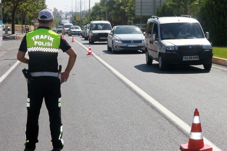 Minibüsten 5 Büyükbaş Kurbanlık Çıktı G2