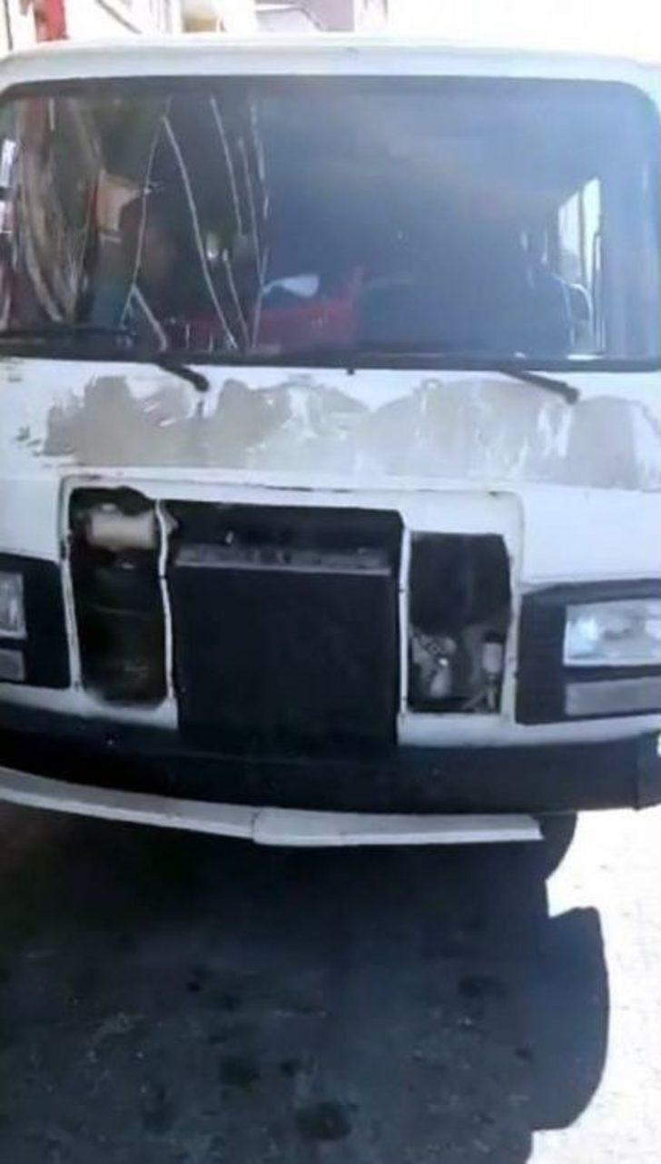 Minibüsten 5 Büyükbaş Kurbanlık Çıktı G5