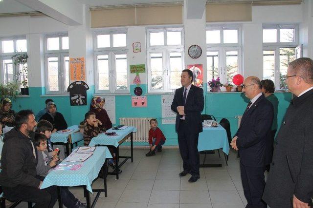 Niksar’da Öğrencilerin Karne Sevinci 1