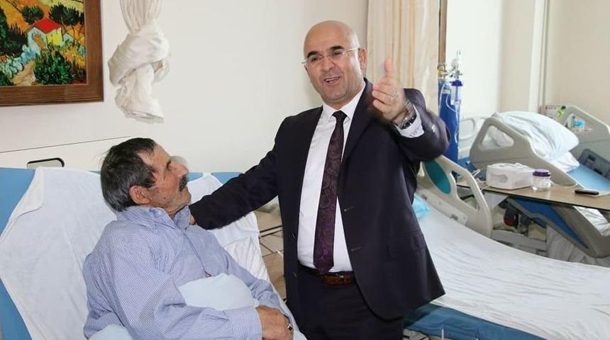 Başkan Altun, Hastaneyi Ziyaret Etti