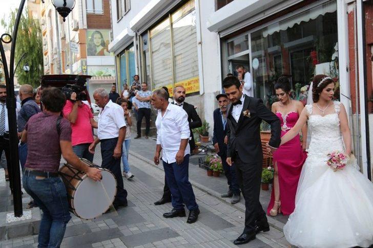 Davul Çalarken Kendinden Geçiyor, O Anlar İzlenme Rekorları Kırıyor G1