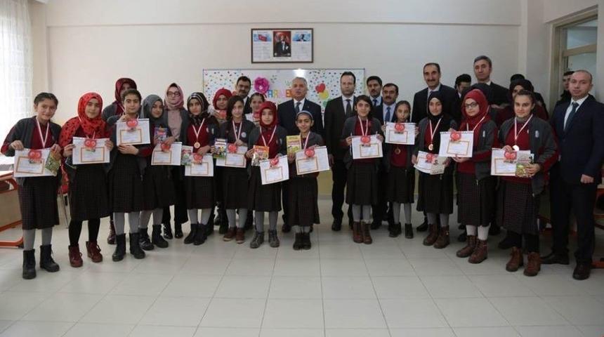 Muş&rsquo;ta 120 Bin &Ouml;ğrenci Karne Sevinci Yaşadı