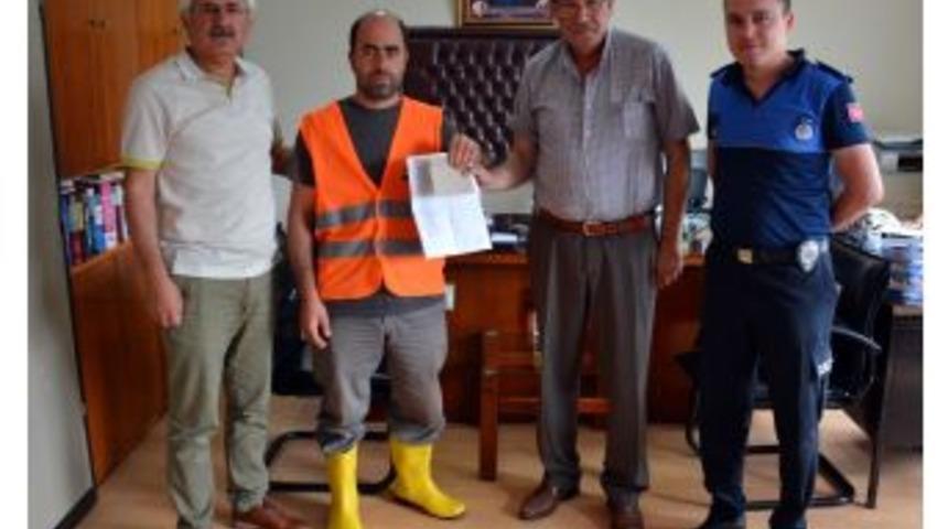 Belediye &Ccedil;alışanlarından &Ouml;rnek Yardımlaşma