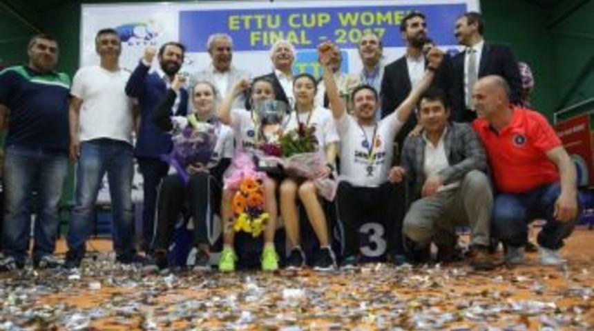 Şampiyonlar Arenaya &Ccedil;ıkıyor