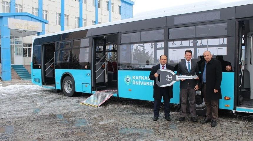 Kafkas &Uuml;niversitesi Ara&ccedil; Filosunu Genişletiyor