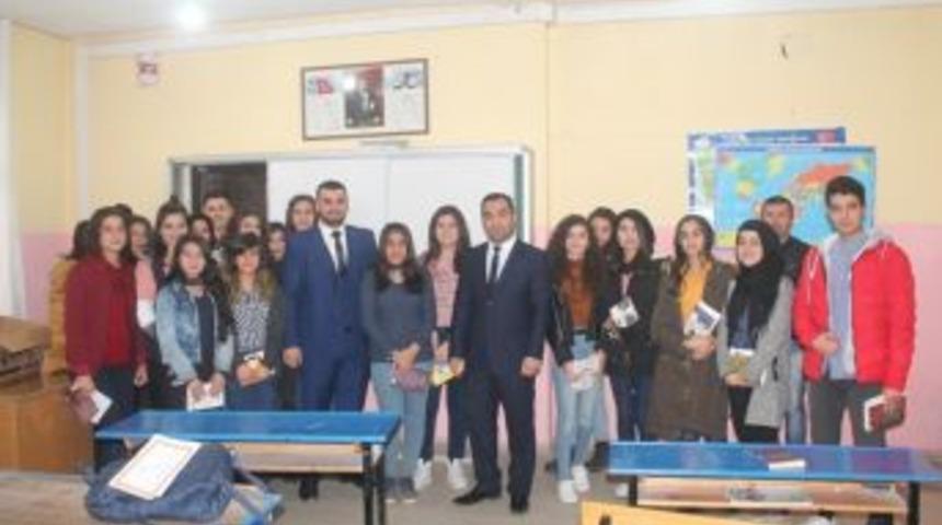 Karadeniz&rsquo;den Silopi&rsquo;ye Kitap Desteği