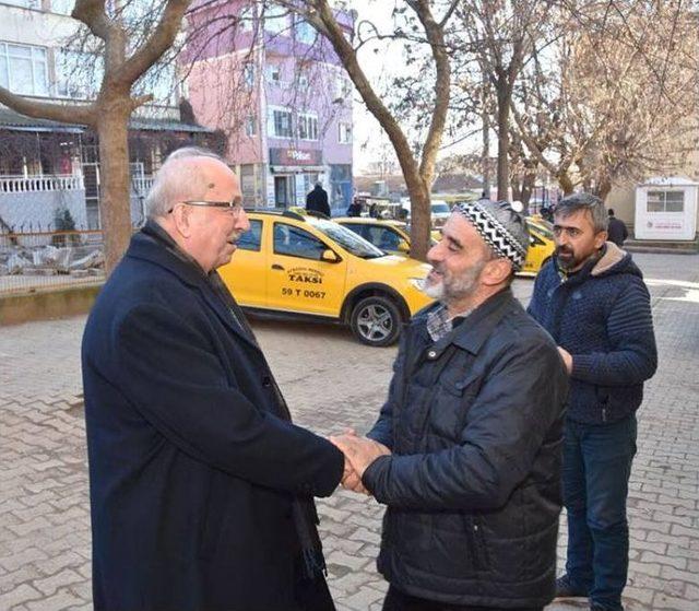 Başkan Albayrak, Aydoğdu Mahallesi Muhtarıyla Bir Araya Geldi