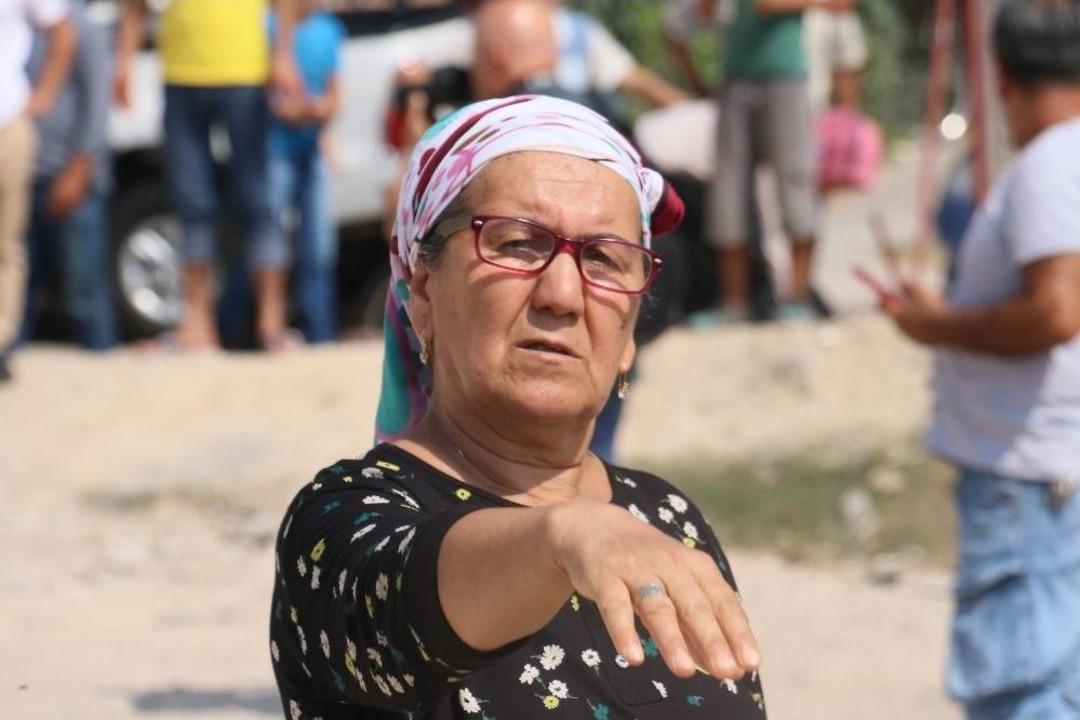 Evlerini Yıktırmamak İ&ccedil;in Pompalı T&uuml;fekle Ter&ouml;r Estirdiler