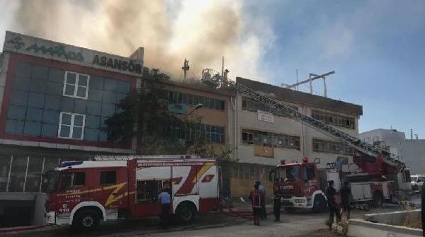 &nbsp;İvedik Organize Sanayi B&ouml;lgesi'nde Yangın (1)&nbsp;