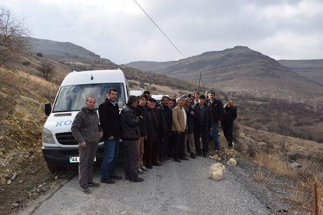 Önce Halay Çektiler Sonra Eylem Yaptılar