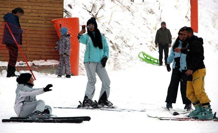 Palandöken’de Hafta Sonu Kayak Coşkusu G4