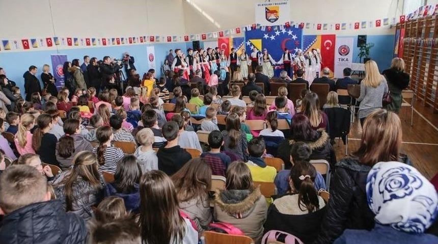 Tika Bosna Hersek&rsquo;te Eğitime Desteğini S&uuml;rd&uuml;r&uuml;yor