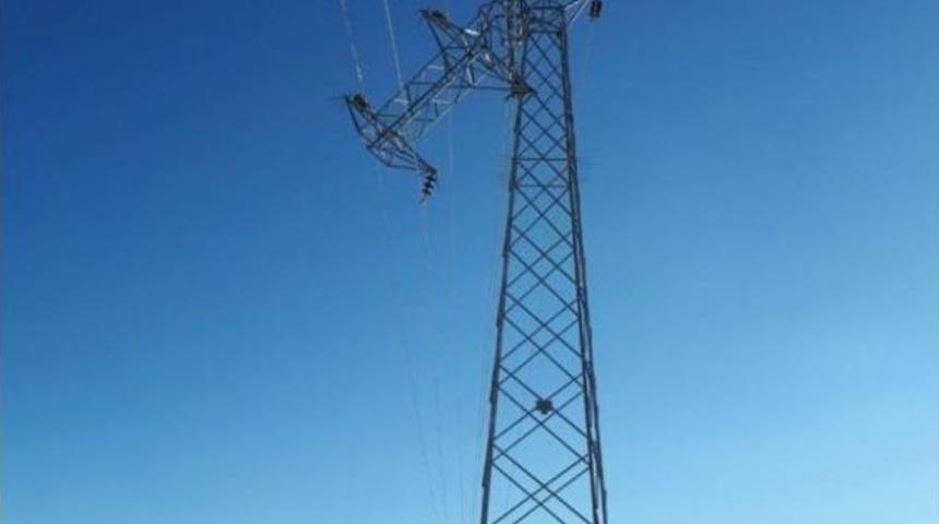 Şiddetli Fırtına Elektrik Kesintisine Neden Oldu