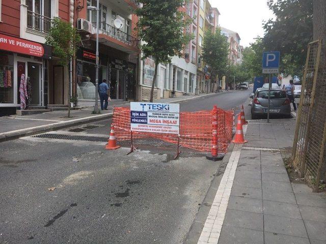 Teski S&uuml;leymanpaşa&rsquo;da Yağmur Suyu Hattı Ve Mazgal Yapımına Devam Ediyor 2