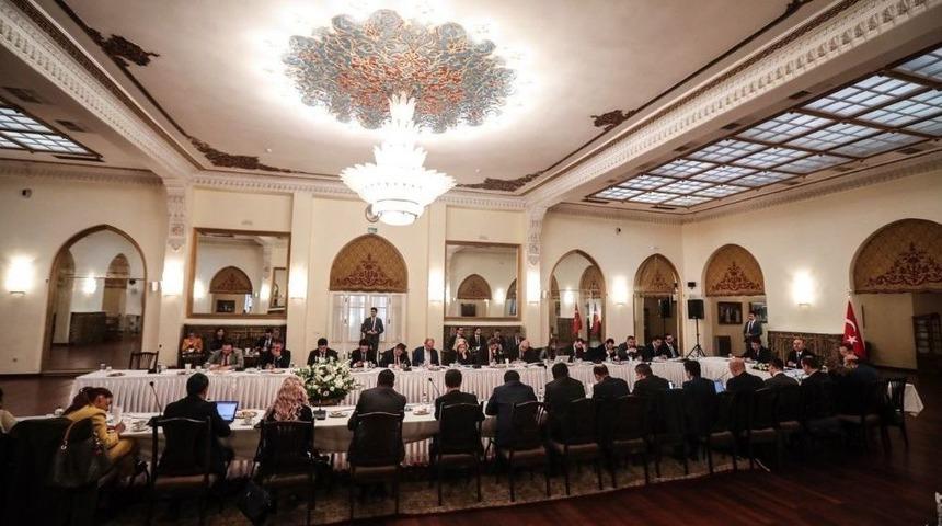 Bakan &Ccedil;avuşoğlu&rsquo;ndan İran A&ccedil;ıklaması: "bu S&uuml;rece Sadece Netenyahu Ve Trump Destek Veriyor"