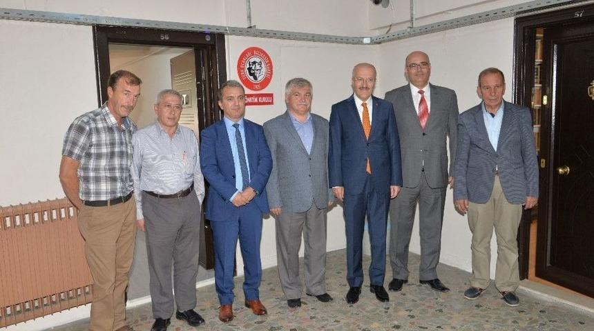 Başkan Kafaoğlu T&uuml;rk Ocaklarını Ziyaret Etti