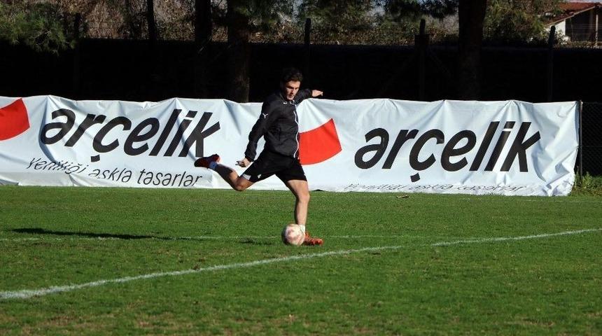 Sakaryasporlu Futbolcular Karşıyaka Ma&ccedil;ına Hazırlanıyor