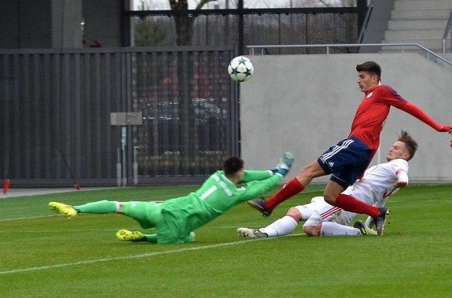 Alman Devi Bayern’den Altınordu’ya Övgü