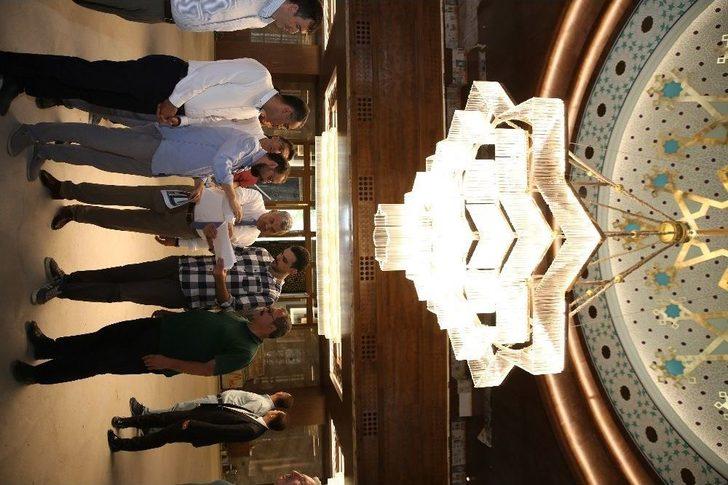 Başkan Çelik Asri Mezarlıkta İncelemelerde Bulundu G3