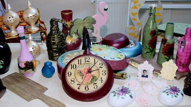 Yıllardır Omlet Pişirdikleri Tavalar Saat Oldu