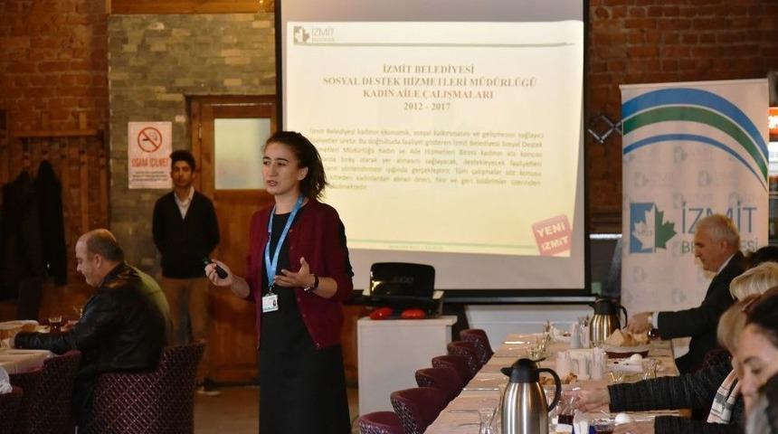 Kadın &Ccedil;alışmaları Komisyonu İzmit Belediyesi&rsquo;nin Ev Sahipliğinde Toplandı