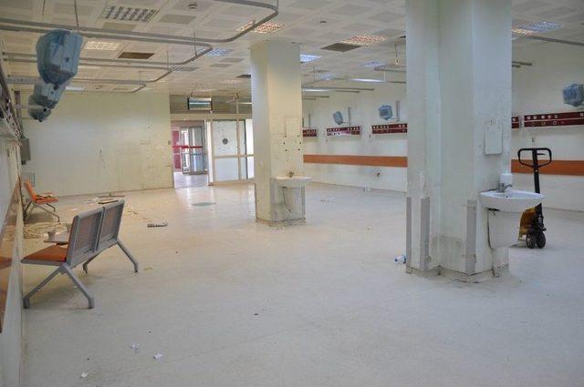 Kafkas Üniversitesi Hastanesi Yenileniyor
