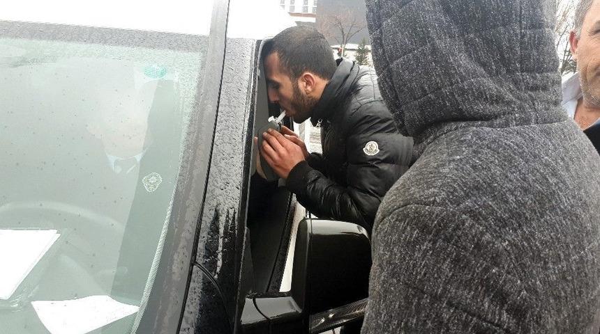 Başkent&rsquo;te Trafik Kazası: 2 Yaralı