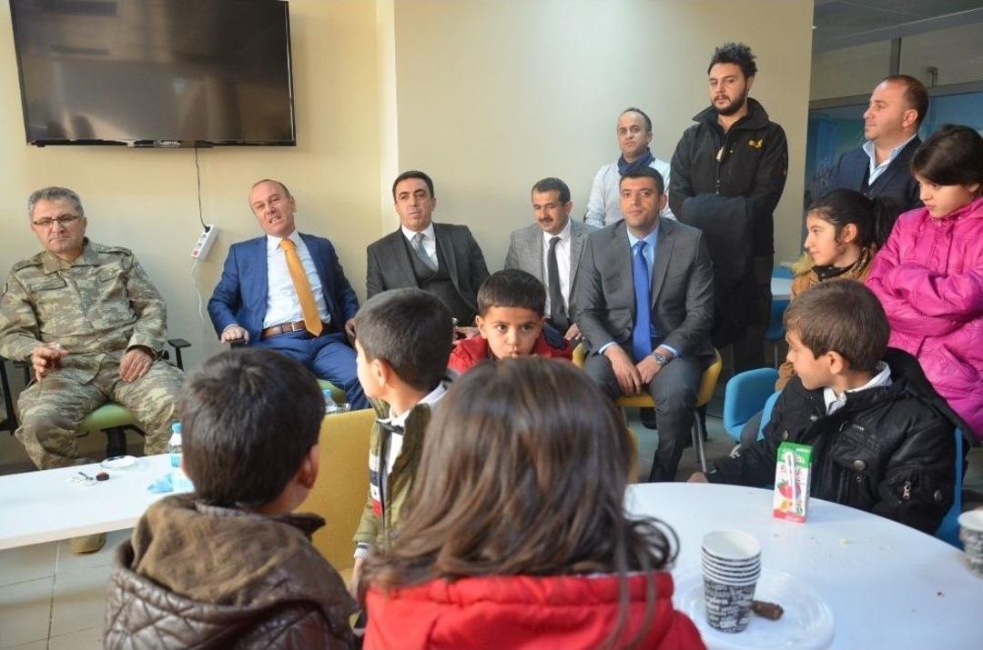 Kaymakam Kaşık&ccedil;ı, Dağlıcalı &Ouml;ğrencileri Misafir Etti