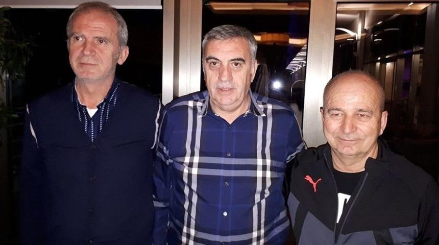 Başkan To&ccedil;oğlu, Kampta Olan Sakaryaspor Kafilesini Ziyaret Etti