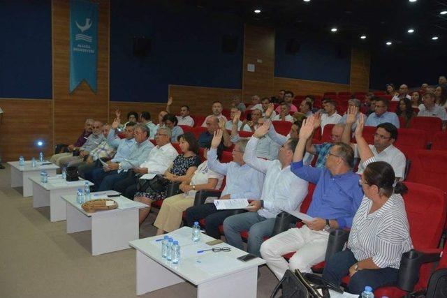 Aliağa Belediye Meclisi Toplandı