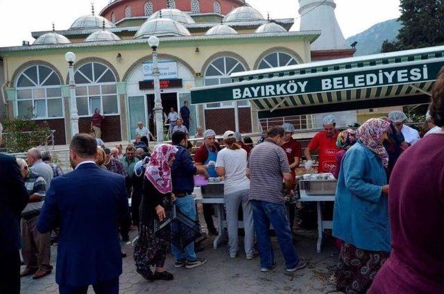 Bayırköy’de Aşure İkramı