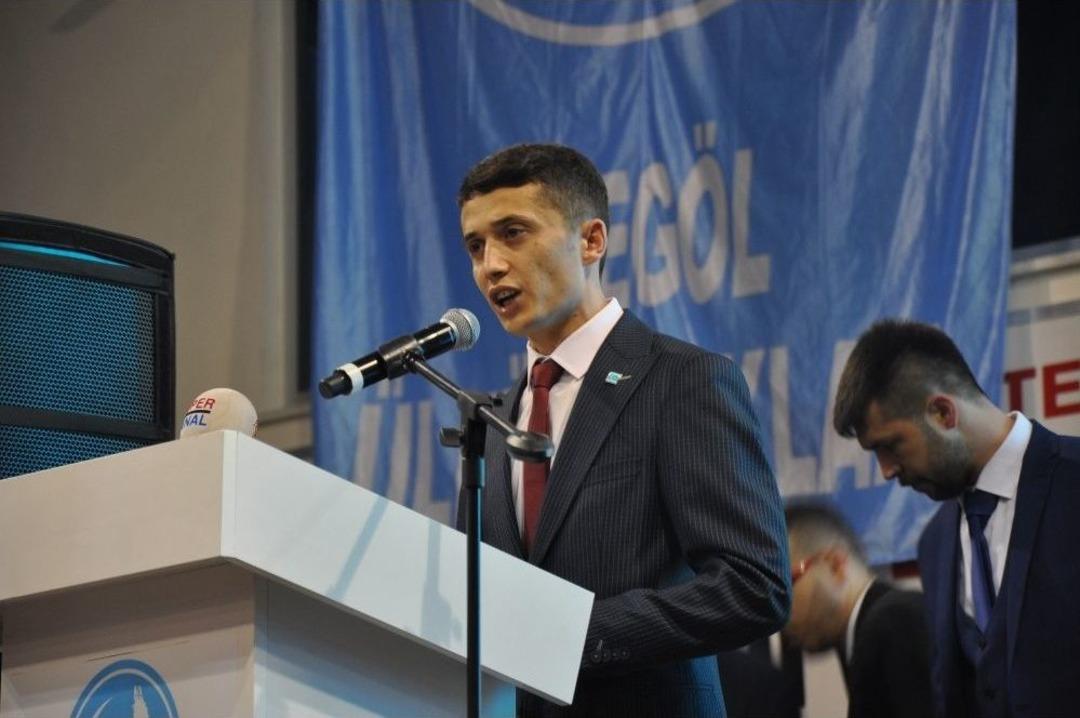 &Uuml;lk&uuml;c&uuml;lerde Ali Kınık Konseri İle Devir-teslim