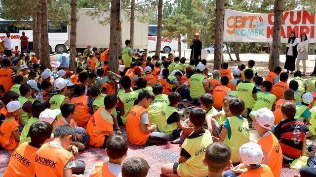 Usta: genç Komek Yaz Kampı Bütün Türkiye’de Uygulanabilecek Örnek Bir Proje”