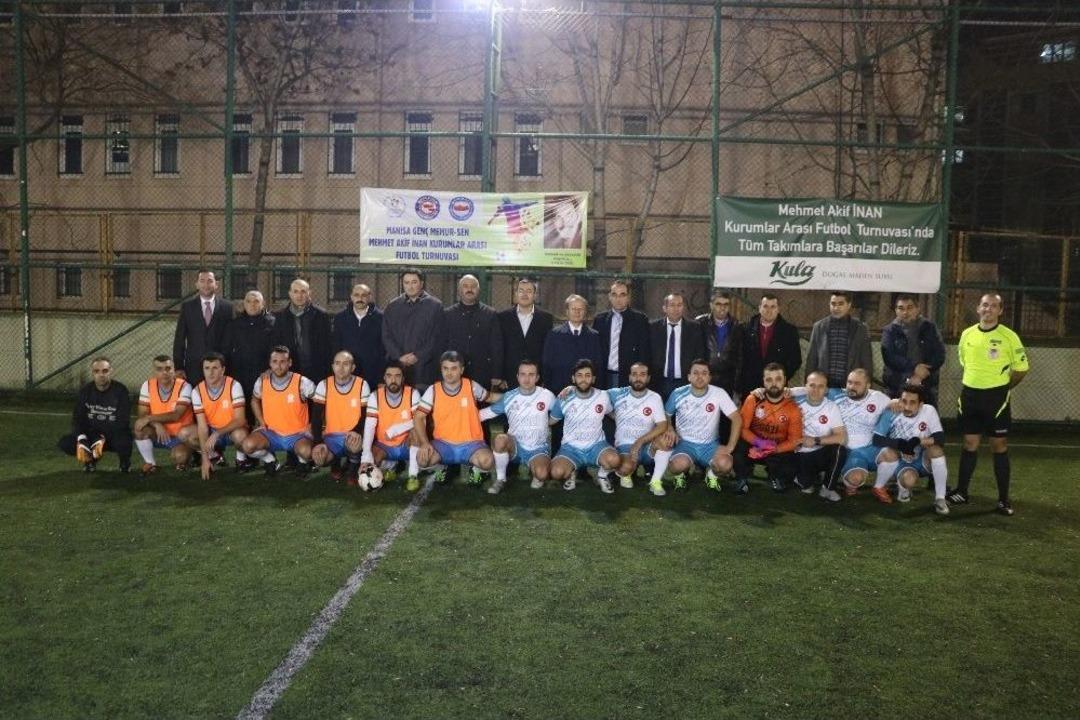 Gen&ccedil; Memur-sen&rsquo;den Kurumlar Arası Futbol M&uuml;sabakası